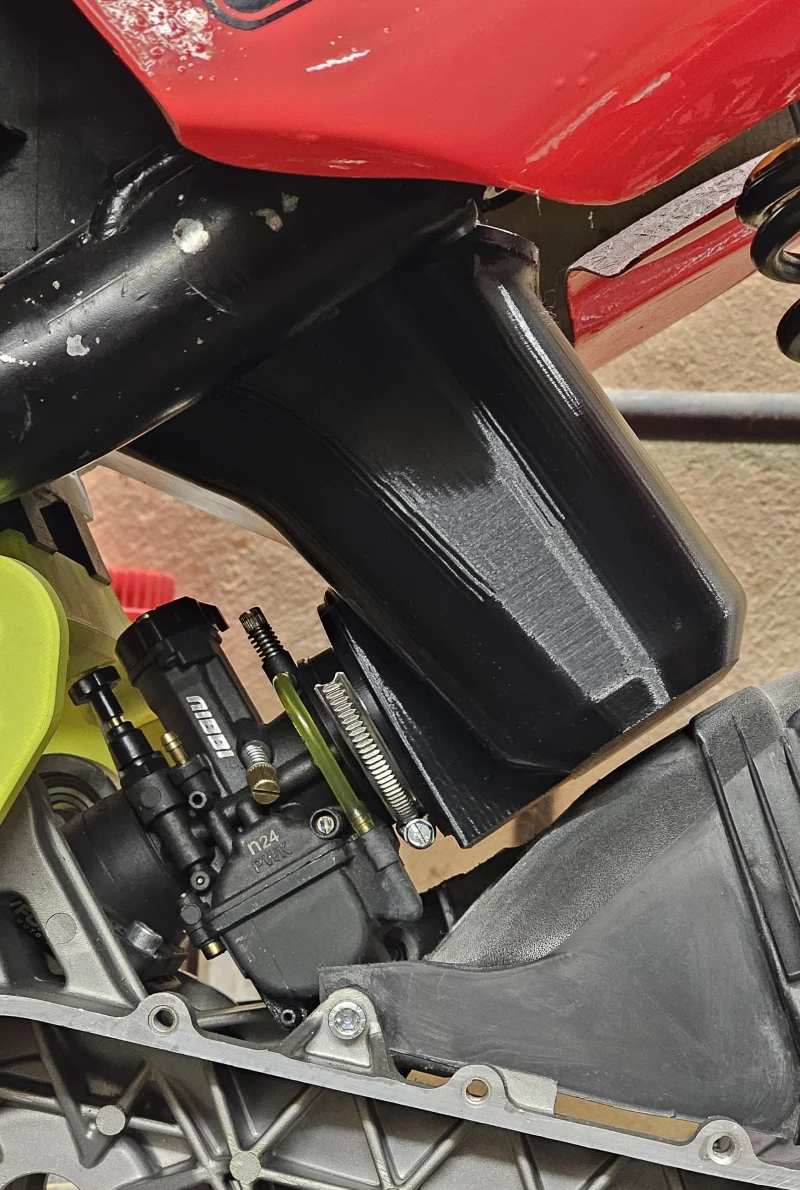 Airbox stehend Helmfach Yamaha Jog